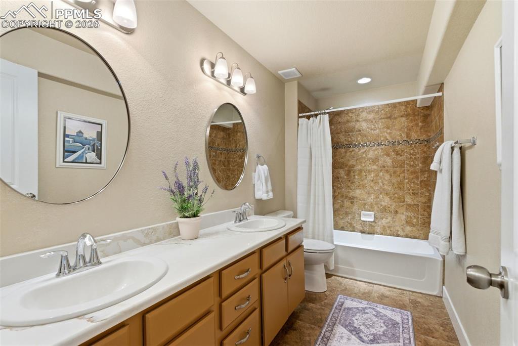 7831 Barraport Drive Colorado Springs CO 80908