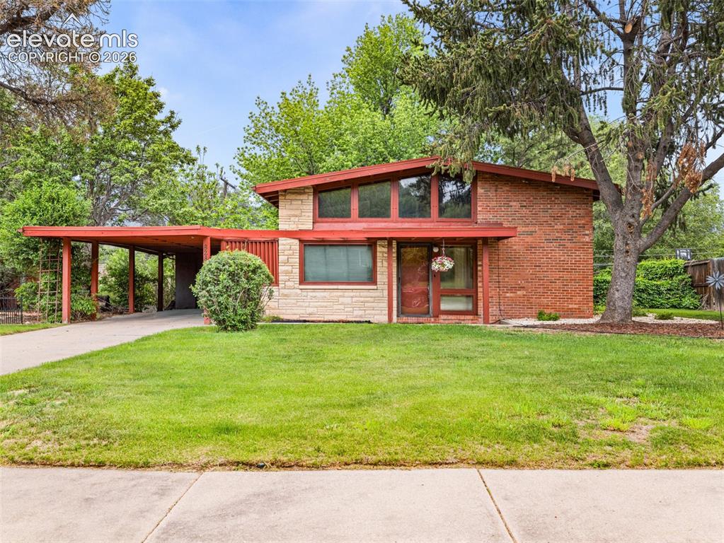 628 Castle Road Colorado Springs CO 80904