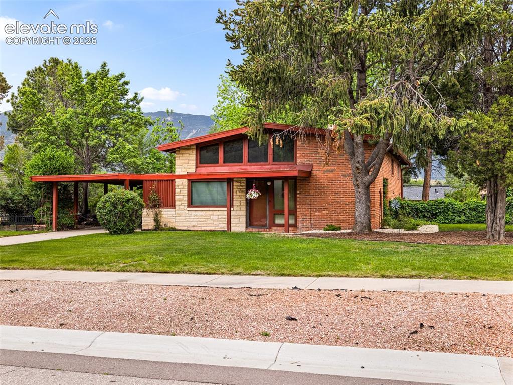 628 Castle Road Colorado Springs CO 80904