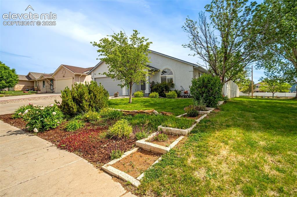 4880 Warbler Court Pueblo CO 81008