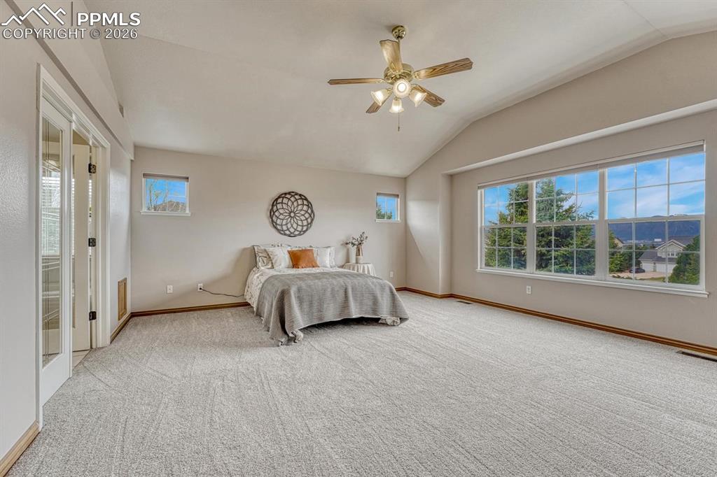 15211 Ridgefield Lane Colorado Springs CO 80921