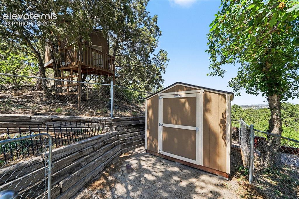 90 Buckeye Drive Colorado Springs CO 80919