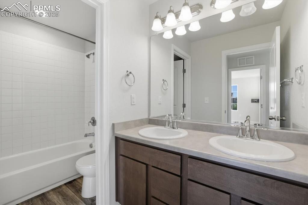 7325 Brush Thorn Lane Colorado Springs CO 80927