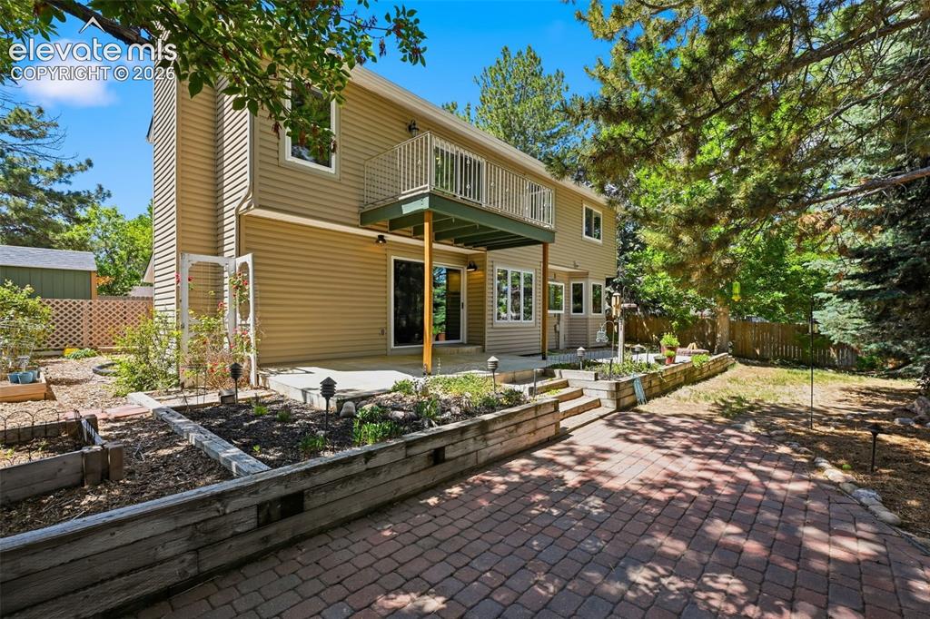 927 Oakwood Drive Castle Rock CO 80104