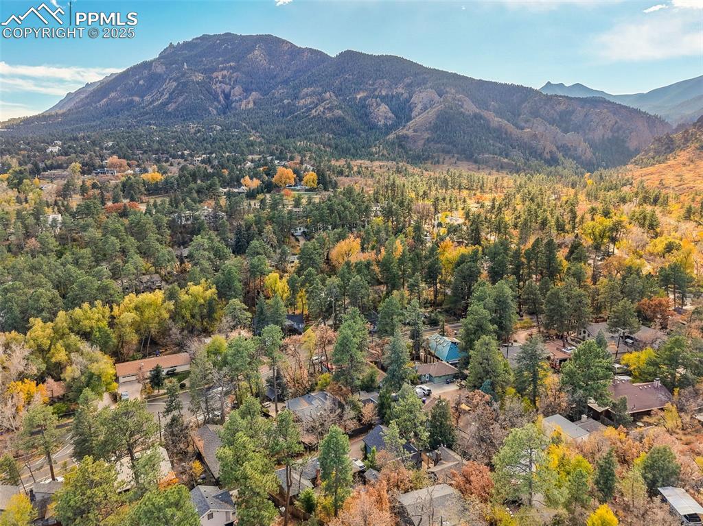 2002 Oak Way Colorado Springs CO 80906