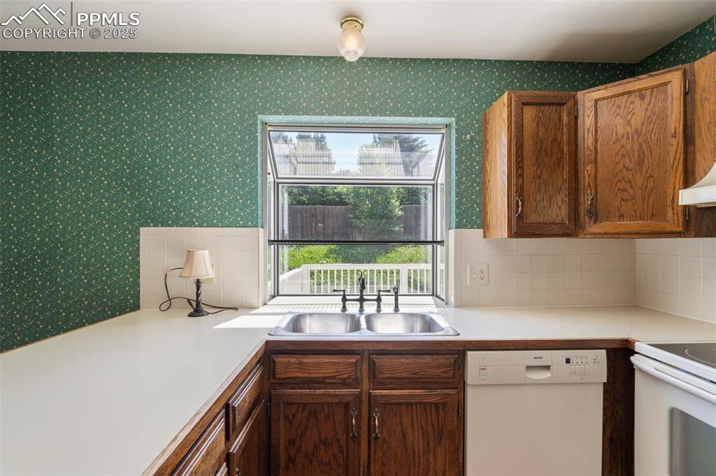 6525 Montarbor Drive Colorado Springs CO 80918