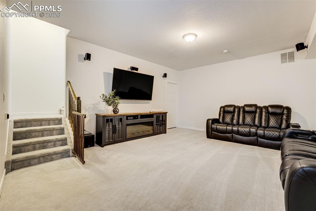 5563 Wolf Village Drive Colorado Springs CO 80924
