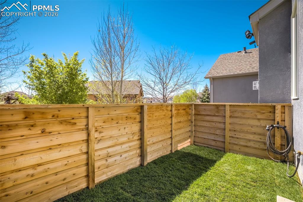 5563 Wolf Village Drive Colorado Springs CO 80924