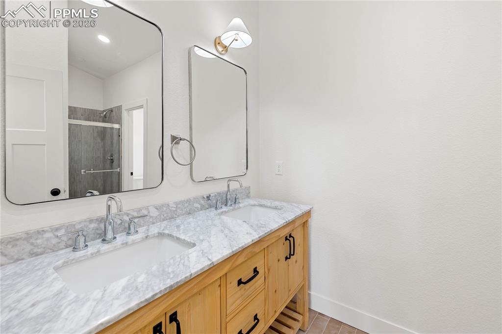 1328 N Mountain Estates Road Florissant CO 80816