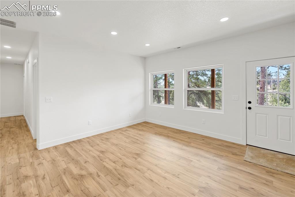 1328 N Mountain Estates Road Florissant CO 80816