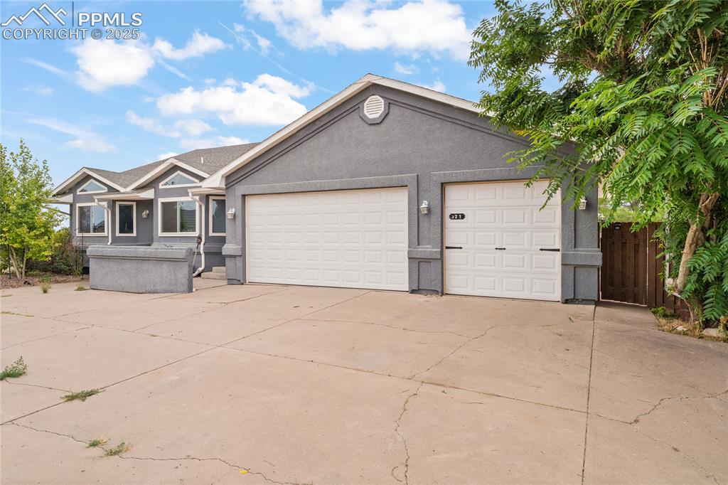 321 W Linden Avenue Pueblo CO 81007
