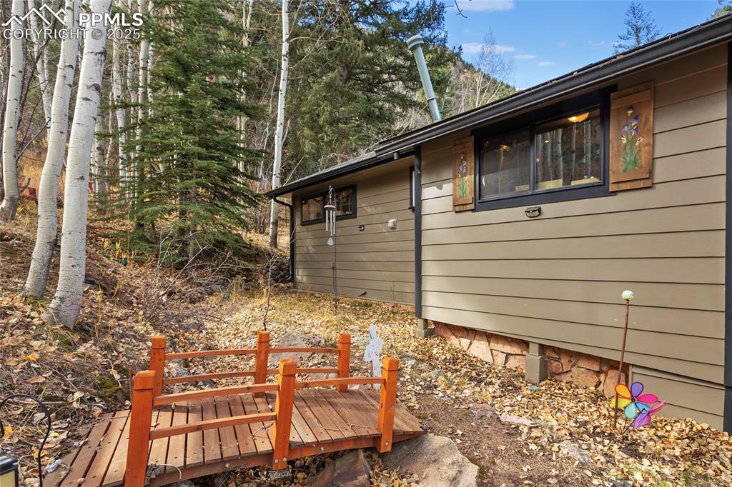 10155 Mountain Road Cascade CO 80809