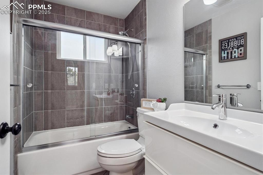 3931 S Uravan Street Aurora CO 80013