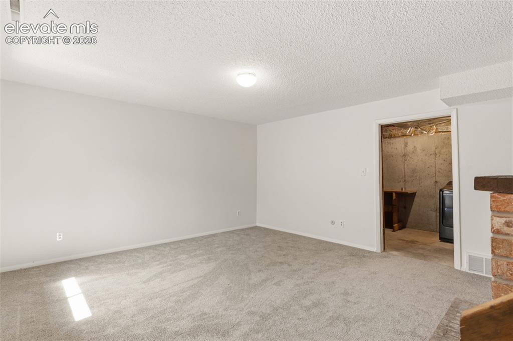 2210 Farnsworth Drive Colorado Springs CO 80916