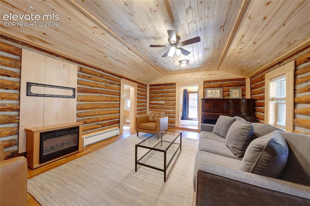 6865 Howard Street Green Mountain Falls CO 80819