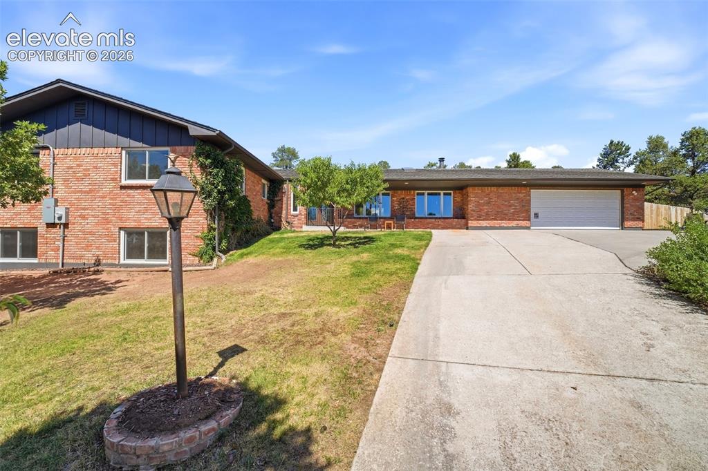 6 Las Piedras Escondidas Colorado Springs CO 80904