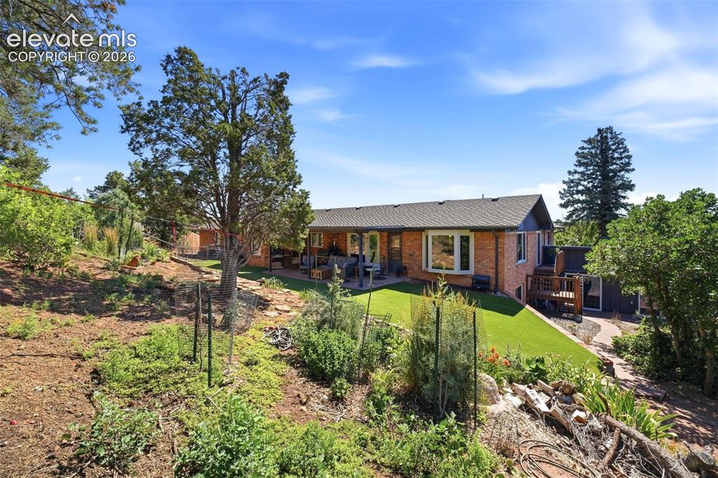 6 Las Piedras Escondidas Colorado Springs CO 80904