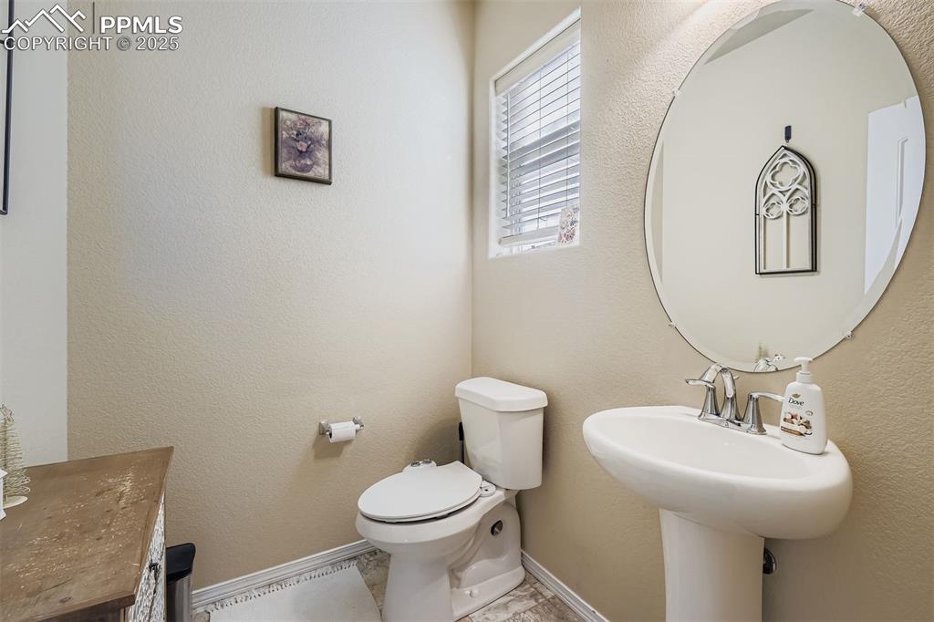 5835 Thurber Drive Colorado Springs CO 80924