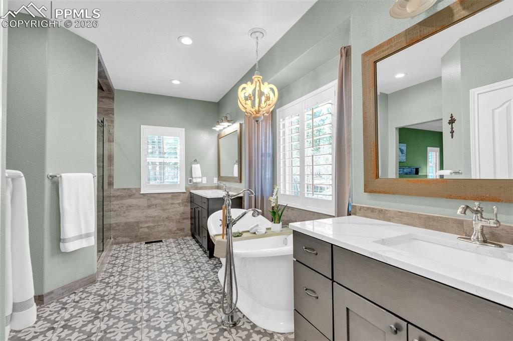 4745 Cheyenne Drive Larkspur CO 80118