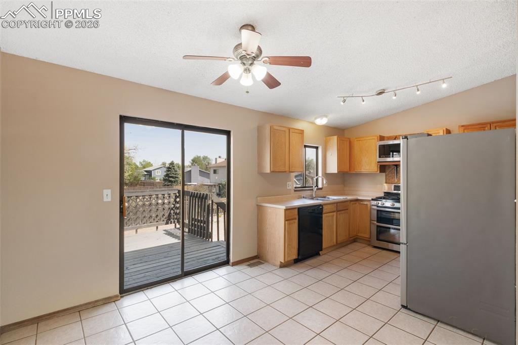 3105 Sunray Place Colorado Springs CO 80916