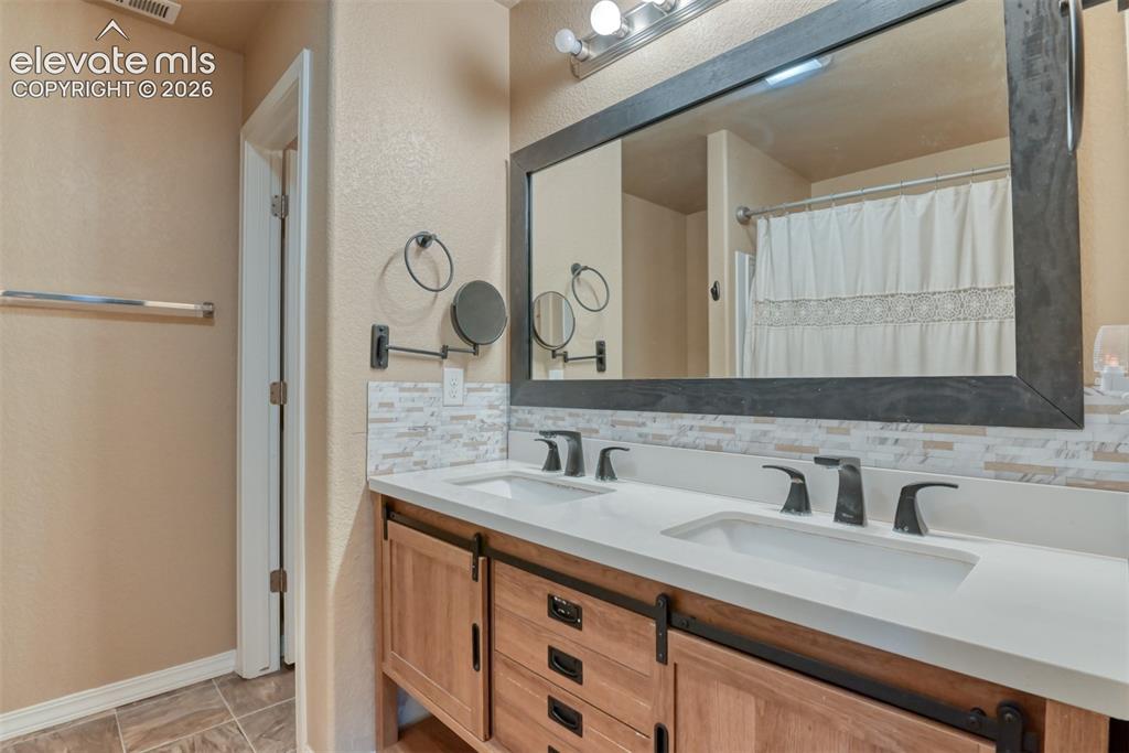 3895 Shining Star Drive Colorado Springs CO 80925
