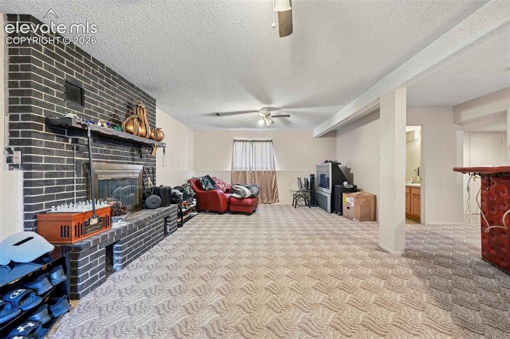36 Wheatridge Drive Pueblo CO 81005