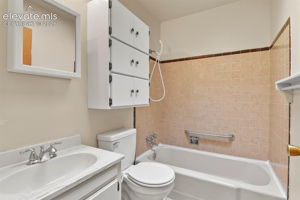 3 Balfour Avenue Colorado Springs CO 80909