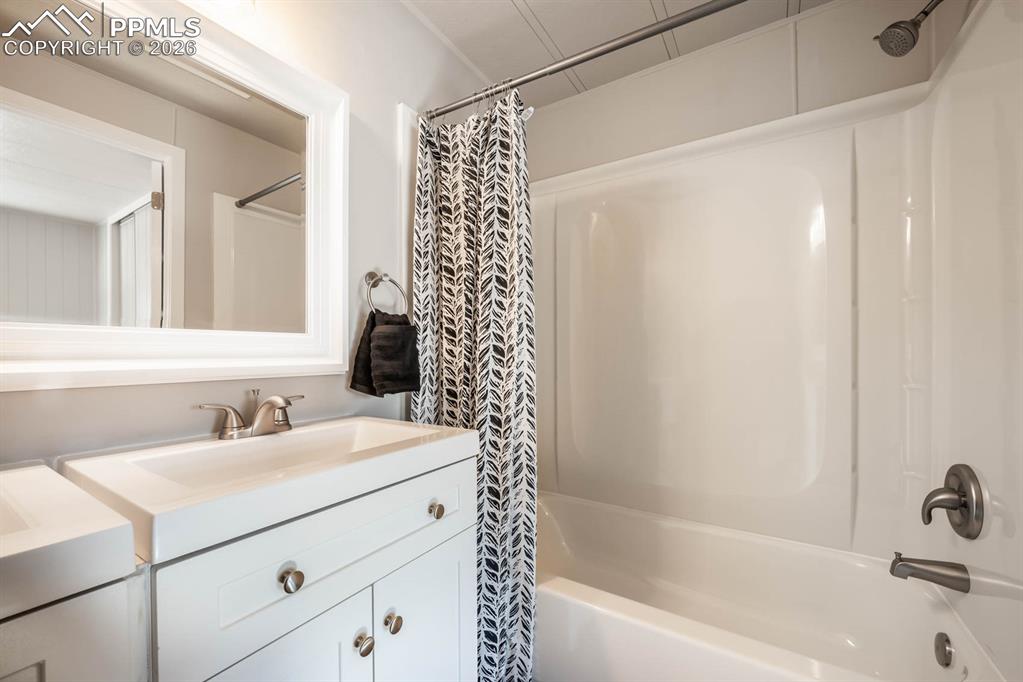 2415 Alia Court Pueblo CO 81004