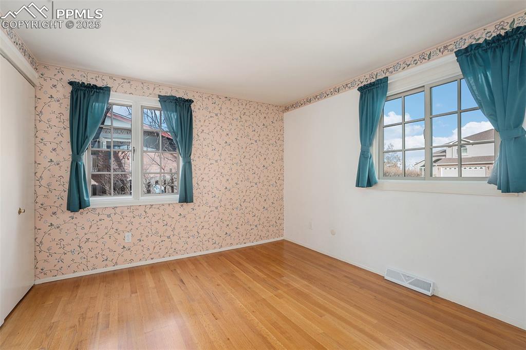 419 Chamberlin Place Colorado Springs CO 80906