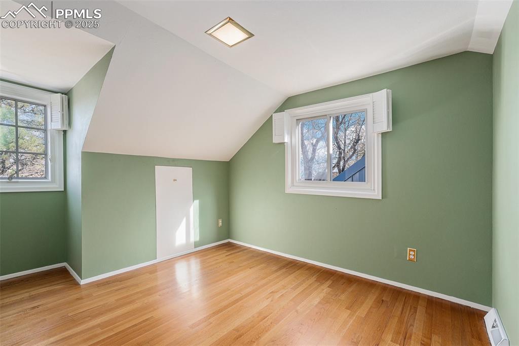 419 Chamberlin Place Colorado Springs CO 80906