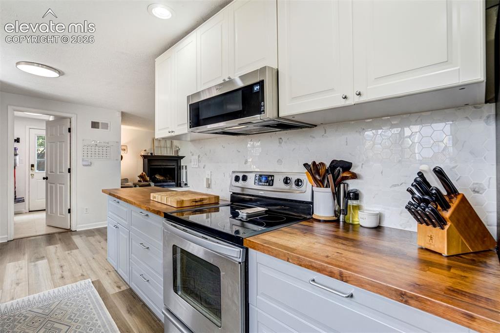 2255 Allyn Way Colorado Springs CO 80915