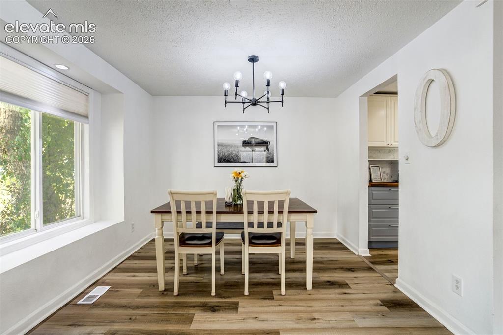 2255 Allyn Way Colorado Springs CO 80915