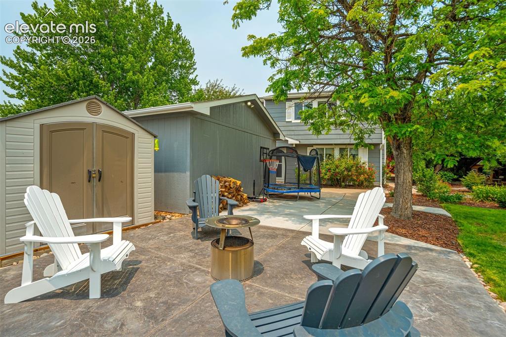 2255 Allyn Way Colorado Springs CO 80915