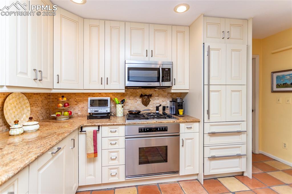 2609 Ashgrove Street Colorado Springs CO 80906