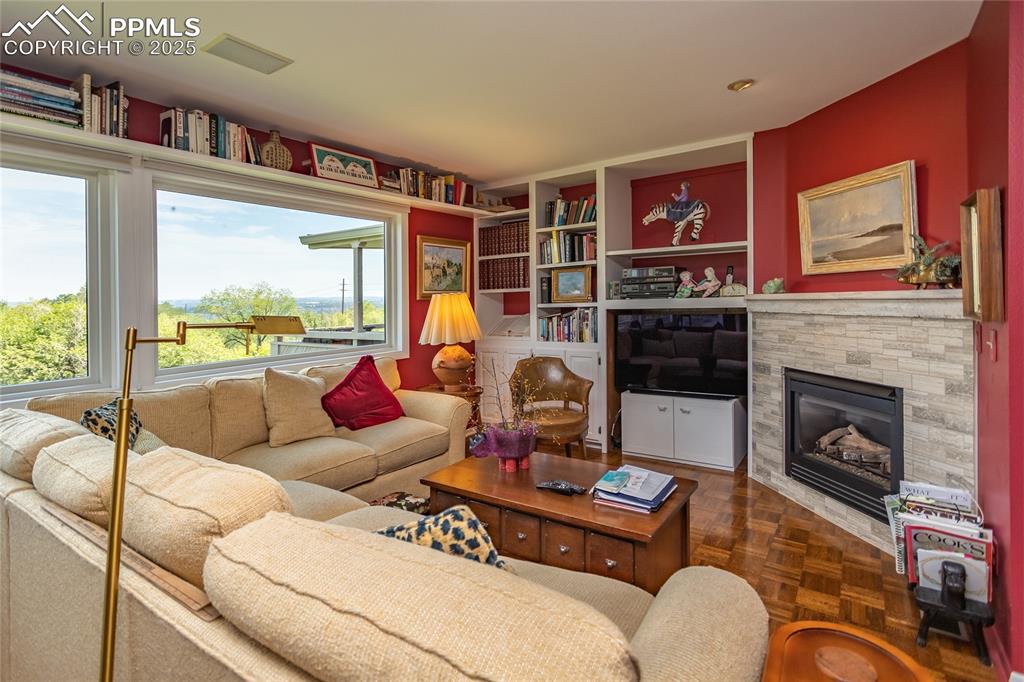 2609 Ashgrove Street Colorado Springs CO 80906