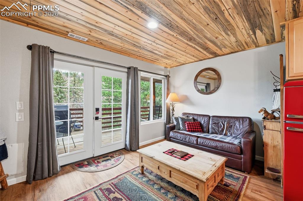 6855 Howard Street Green Mountain Falls CO 80819