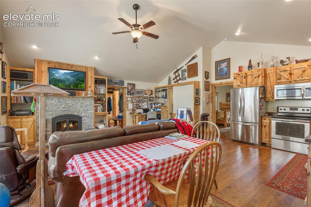 319 Maroon Lake Circle Divide CO 80814