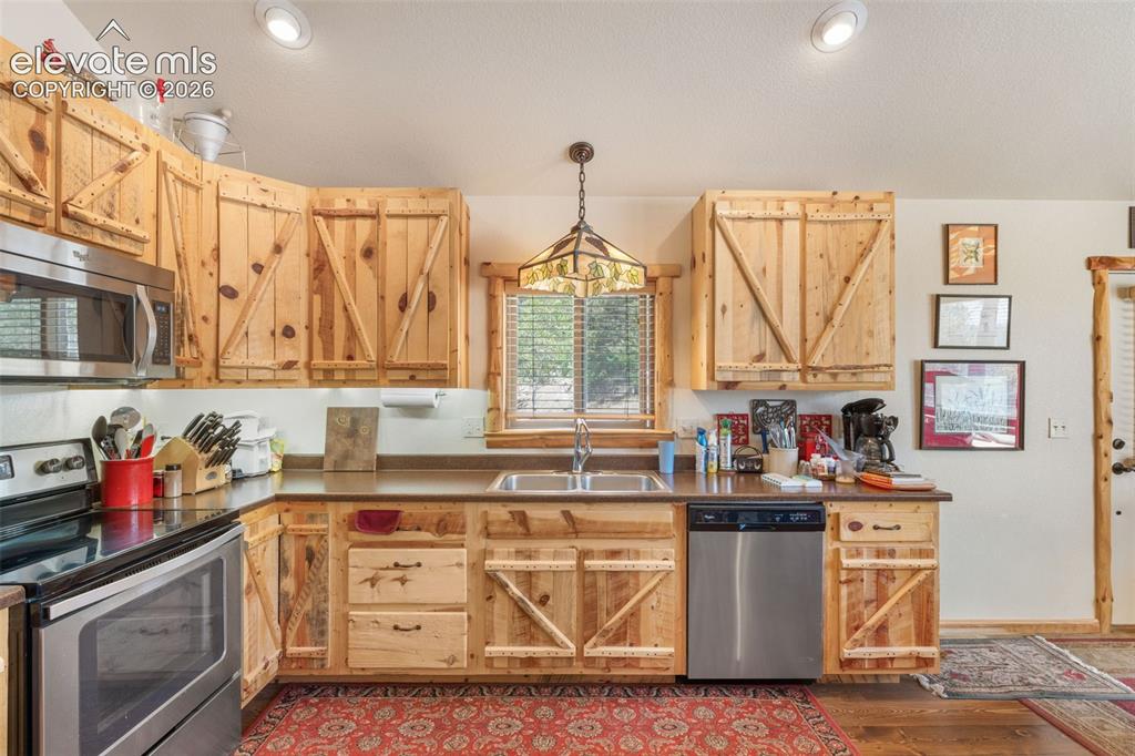 319 Maroon Lake Circle Divide CO 80814