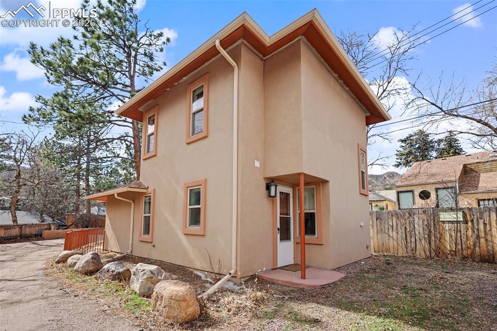 1702-1/2 W Cheyenne Road Colorado Springs CO 80906
