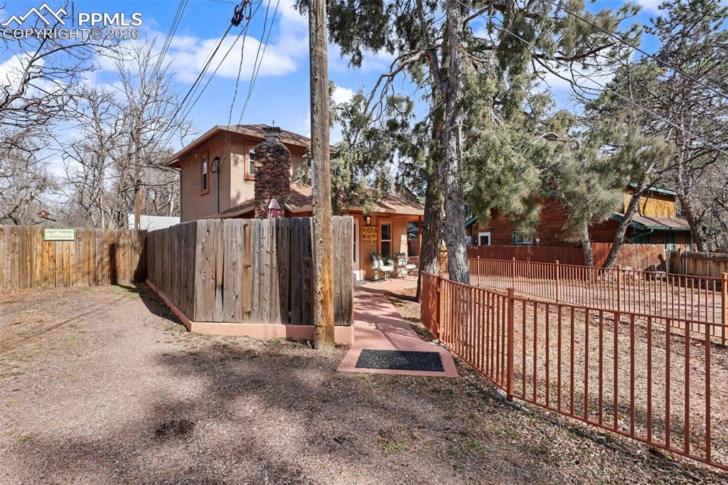 1702-1/2 W Cheyenne Road Colorado Springs CO 80906