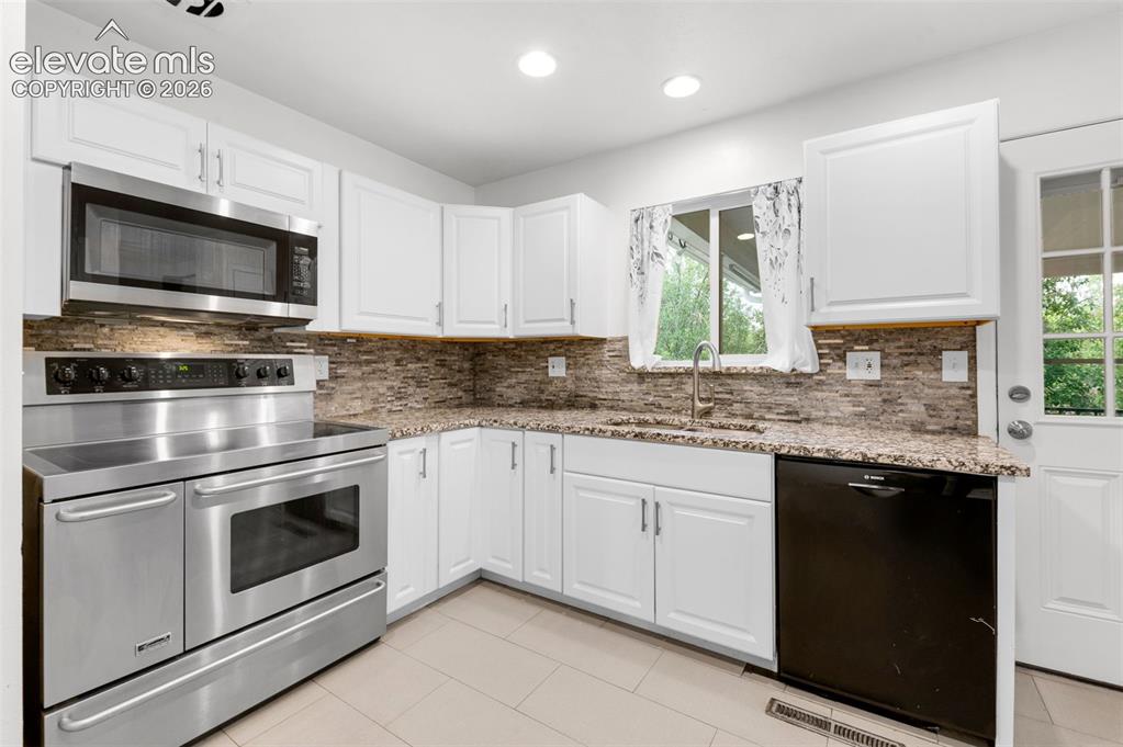 104 Chamberlin Avenue Colorado Springs CO 80906