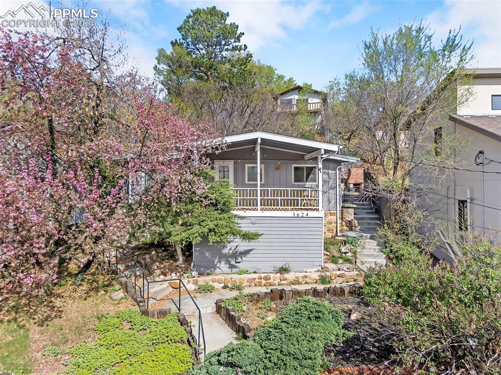 1624 Cheyenne Boulevard Colorado Springs CO 80906