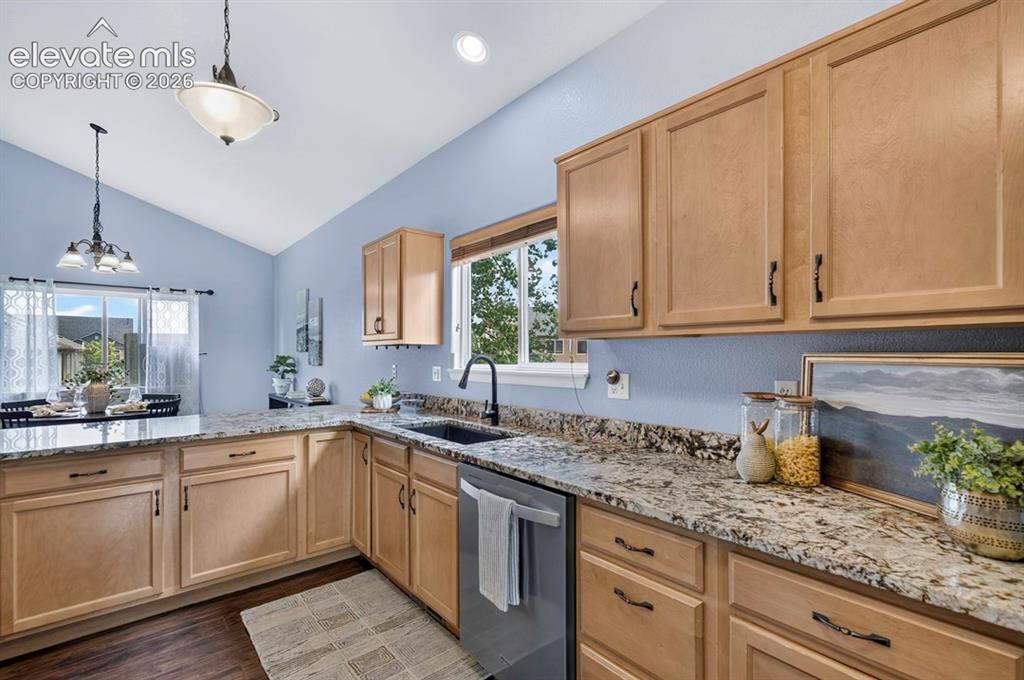 7983 Superior Hill Place Colorado Springs CO 80908