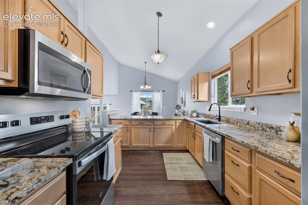 7983 Superior Hill Place Colorado Springs CO 80908