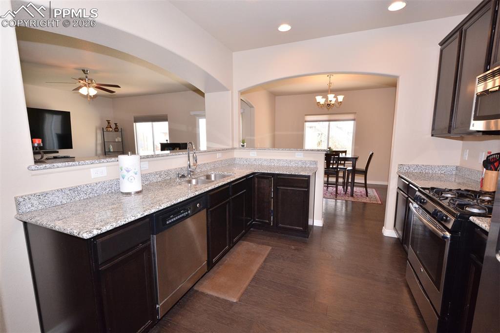 904 Deschutes Drive Colorado Springs CO 80921