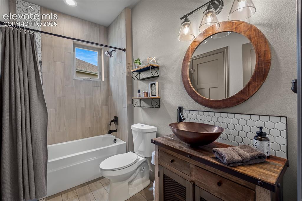 4045 Ramshorn Point Colorado Springs CO 80904
