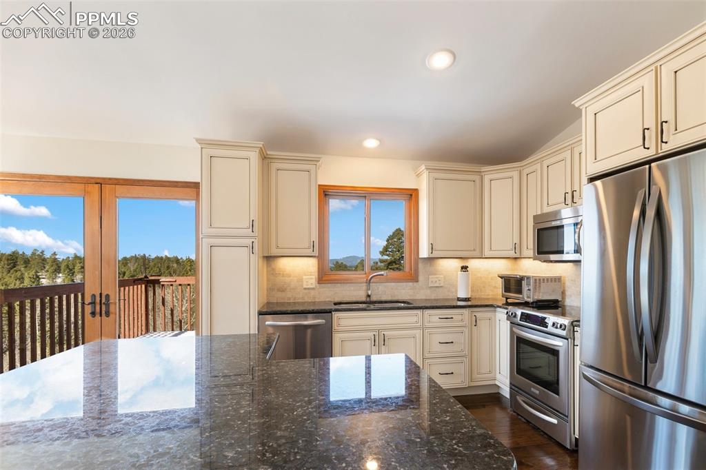 4265 County Road 51 Road Divide CO 80814