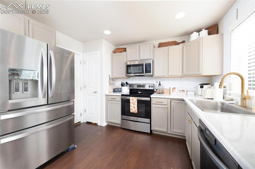 6115 Fiddle Way Colorado Springs CO 80925