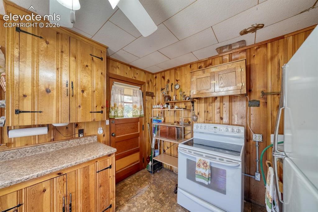 6630 Spruce Avenue Green Mountain Falls CO 80819