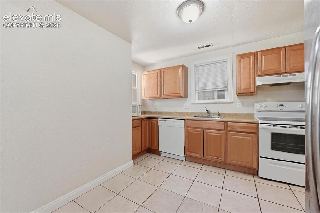230 N Spruce Street Colorado Springs CO 80905